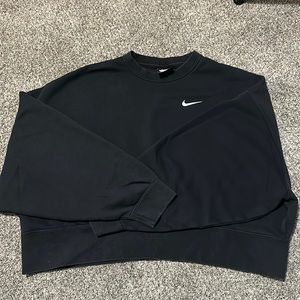 nike crewneck